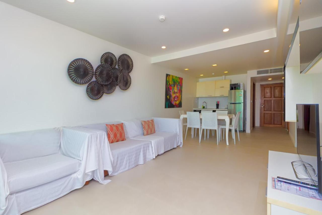 Premium Two-Bedroom Karon Butterfly Suite With Panoramic Sea Views" Bagian luar foto