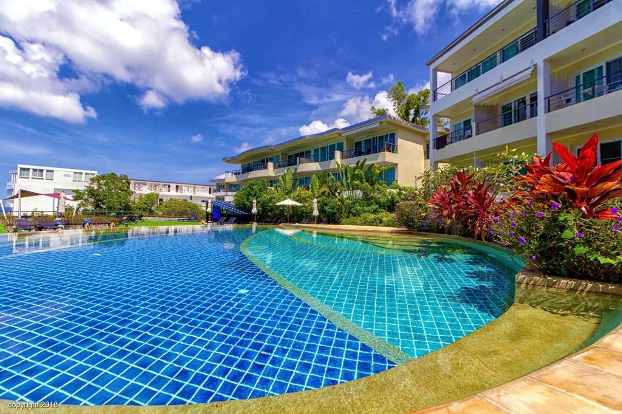 Premium Two-Bedroom Karon Butterfly Suite With Panoramic Sea Views" Bagian luar foto