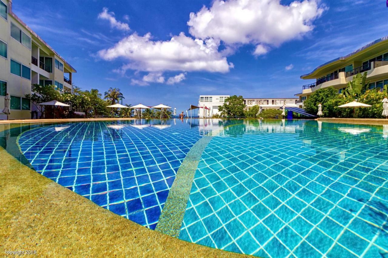Premium Two-Bedroom Karon Butterfly Suite With Panoramic Sea Views" Bagian luar foto